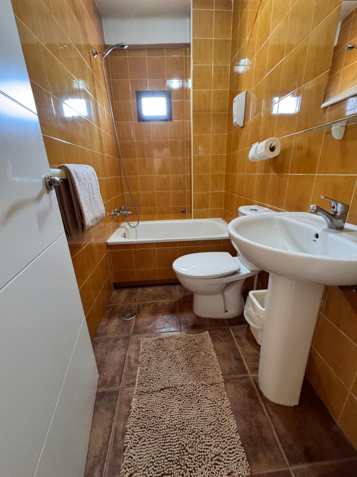 Chambre Quadruple avec Salle de Bains Privative