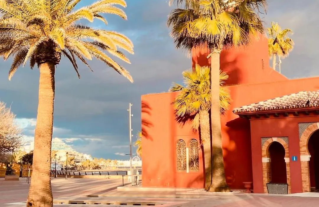 Benalmadena ,Apartamento-Estudio Primera Linea De Playa-1